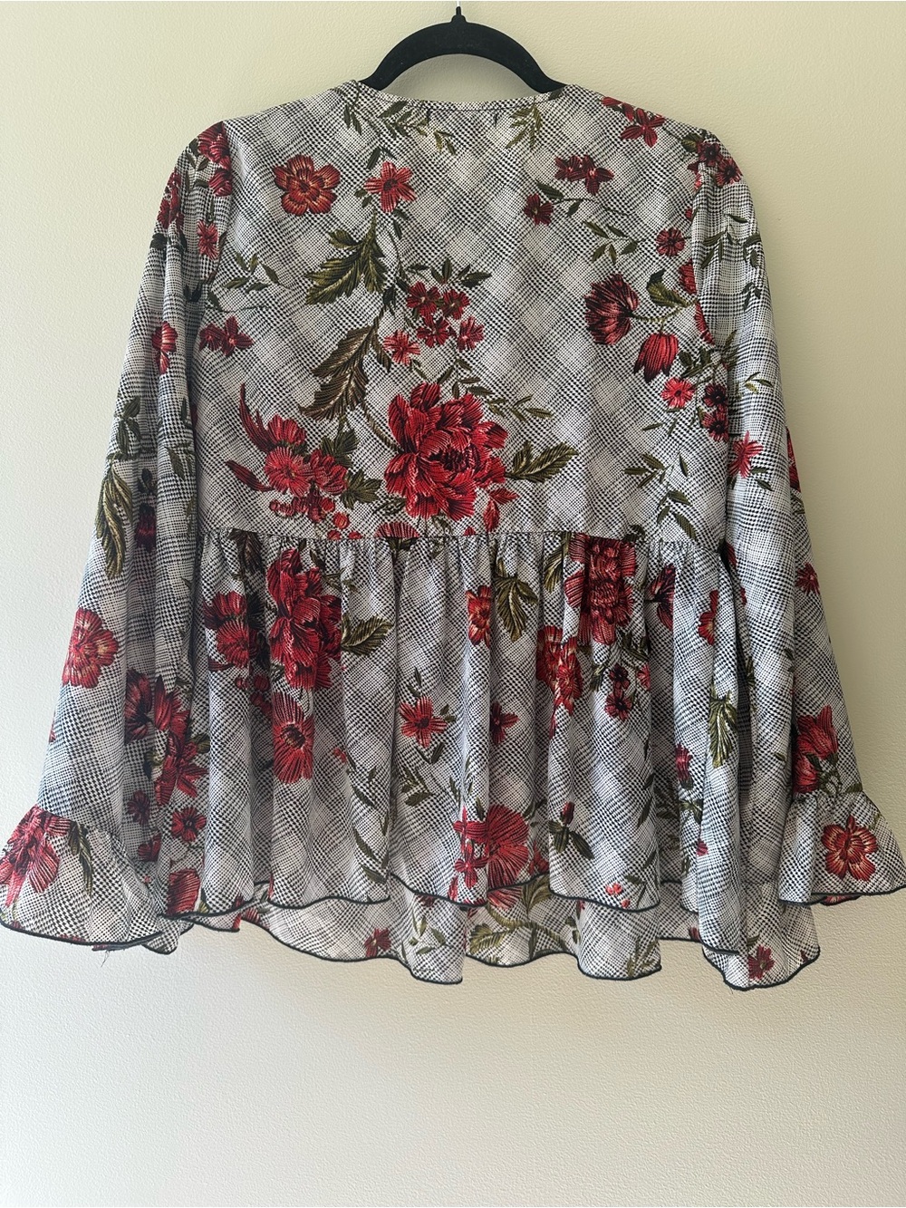Signature Studio Red Floral Lace-Up Peasant Blouse - Picture 7 of 7